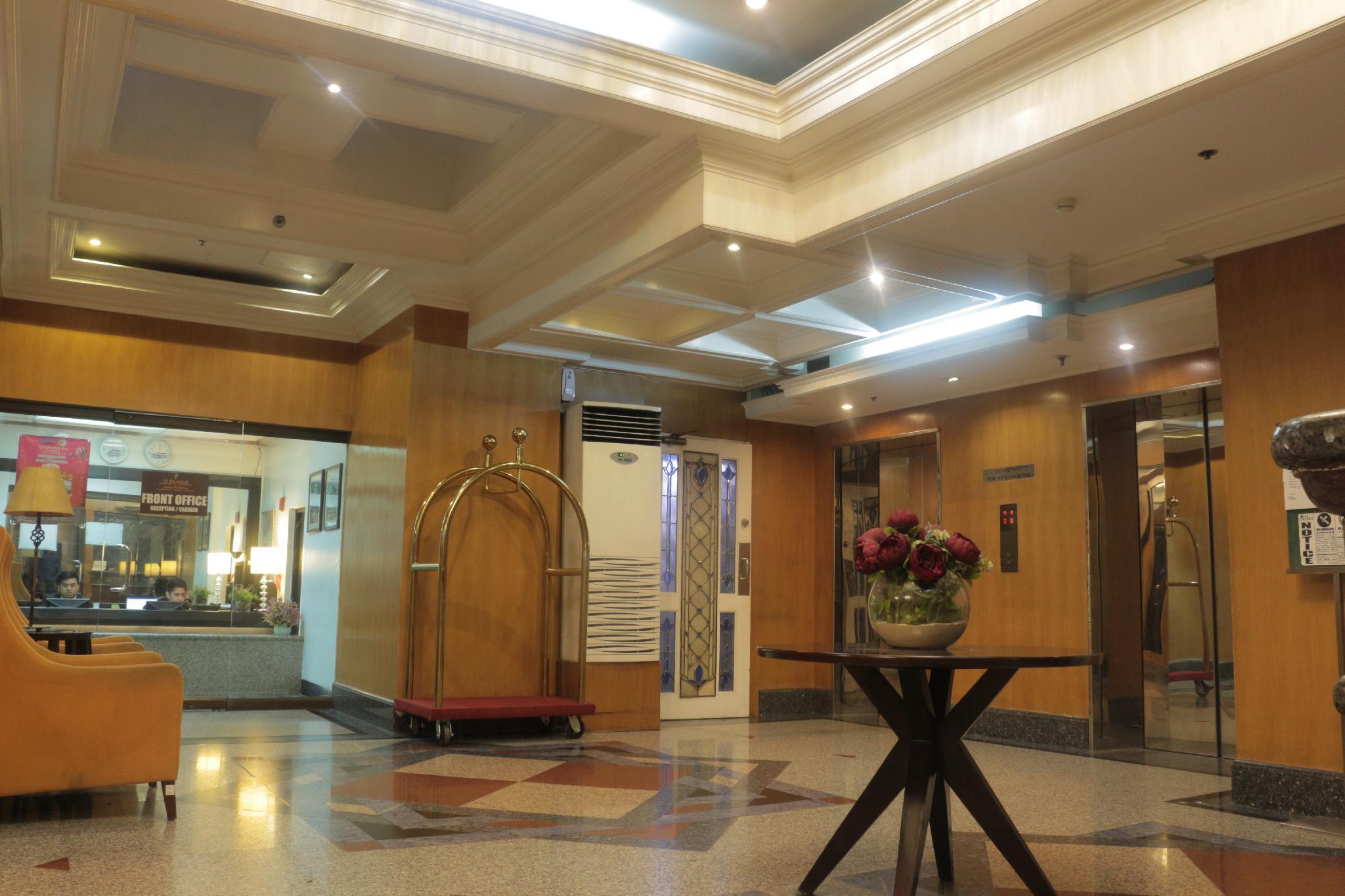 Prince Plaza II Condotel Makati City Exteriér fotografie