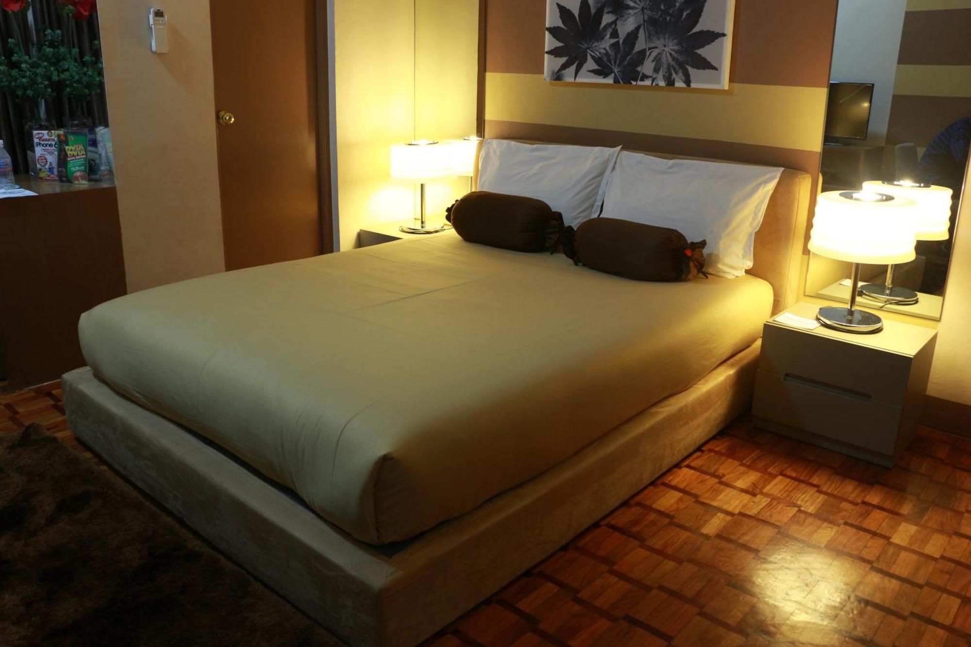 Prince Plaza II Condotel Makati City Exteriér fotografie