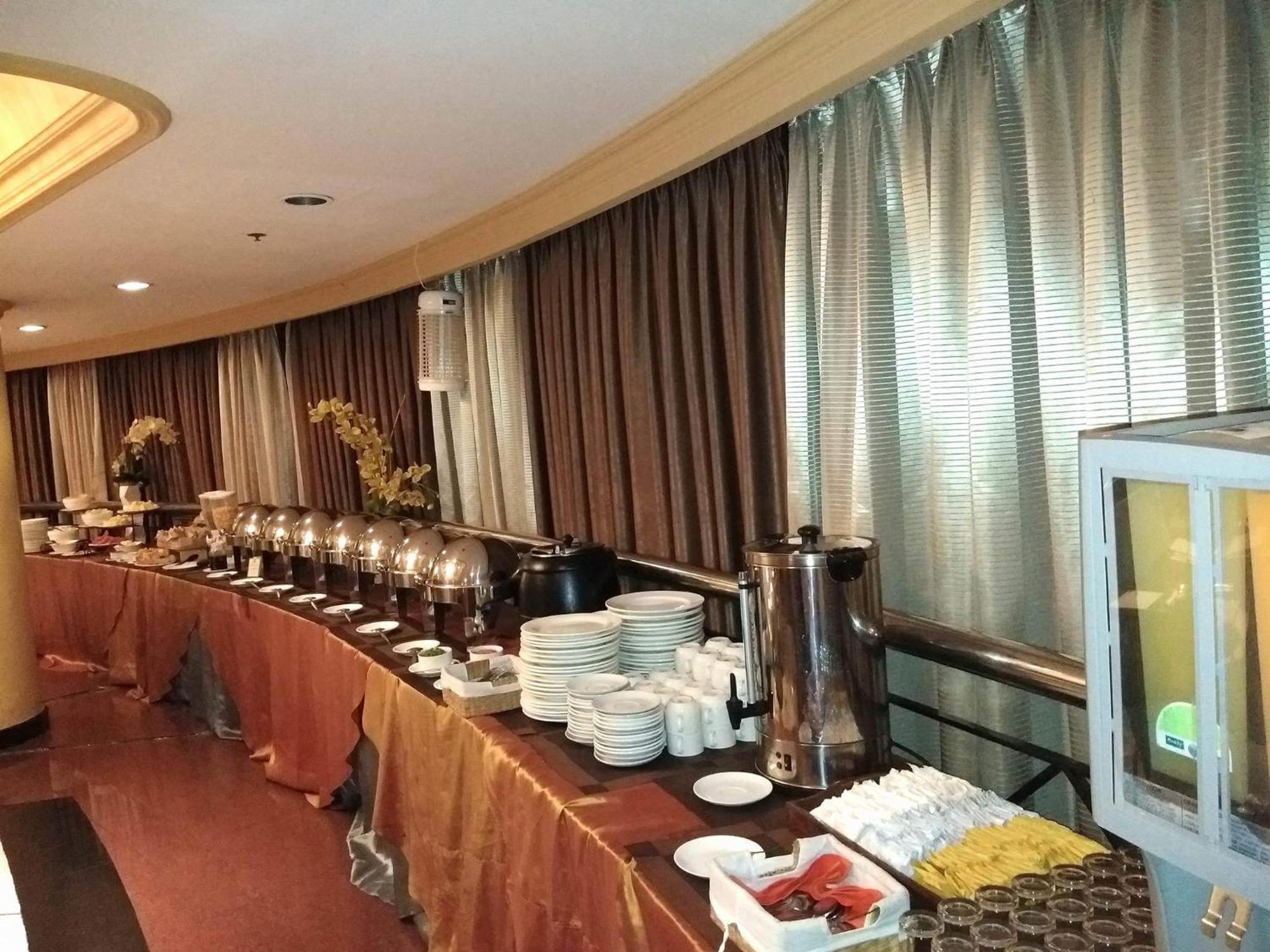 Prince Plaza II Condotel Makati City Exteriér fotografie