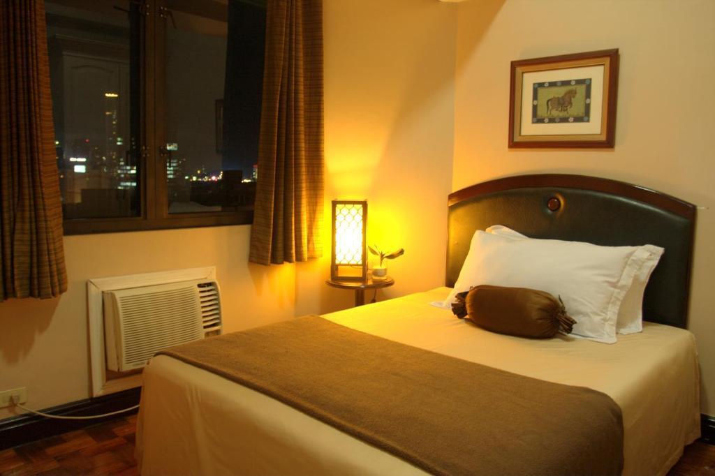 Prince Plaza II Condotel Makati City Pokoj fotografie